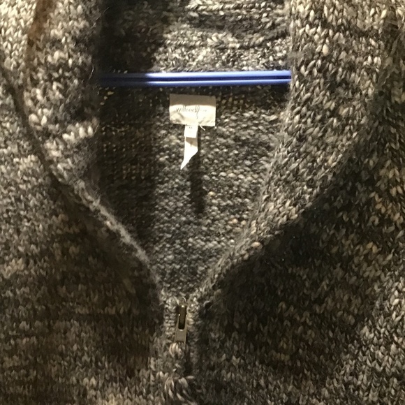 NWOT Aritzia wool Cardigan - Picture 2 of 9